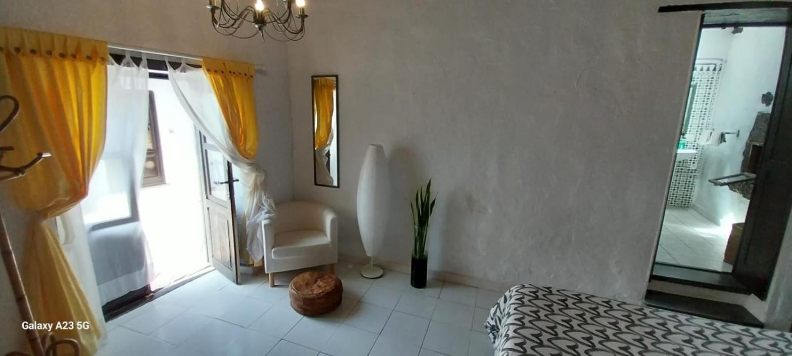 Suite Casa Rural Los Patios, Conil Tías Eksteriør billede